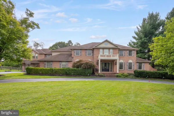 104 SPARANGO LN