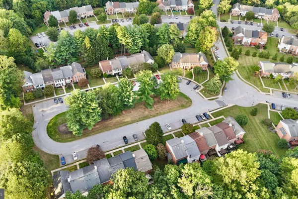 26 INVERIN CIR