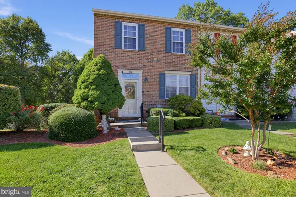 412 LOGAN DR