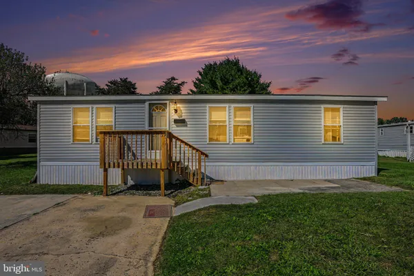 19 HEATHER DR