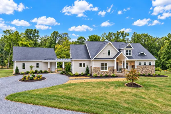 3257 MOUNTAIN RD