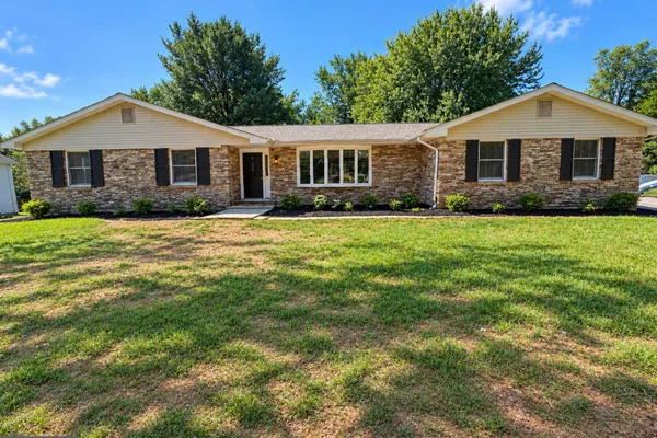 708 KAREN DR