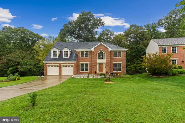 6832 COMPTON HEIGHTS CIR