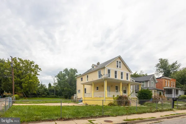 614 GLENWOOD AVE
