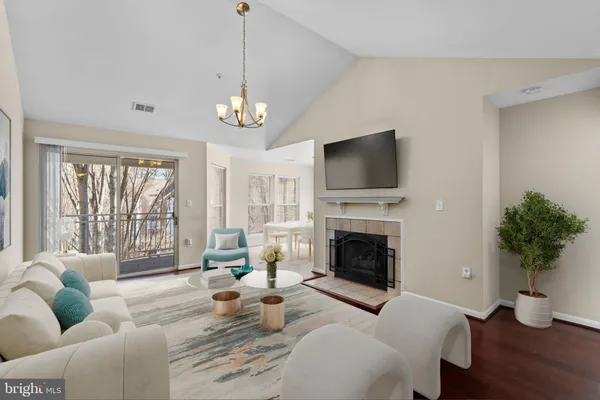 5031 TRIPLETT RD 5031