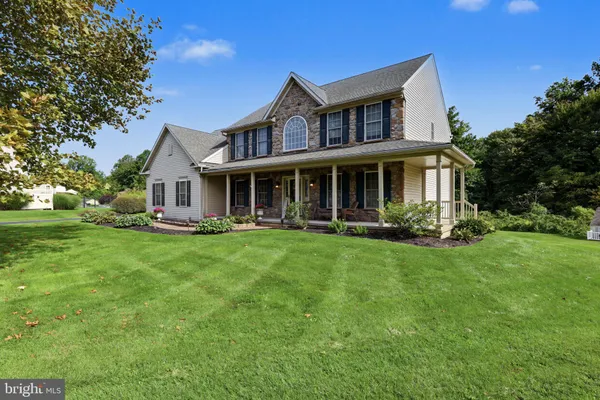115 SANDY WAY