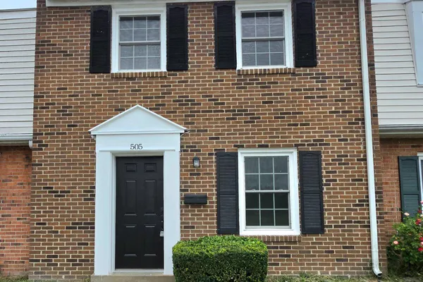 505 HARRIS CT