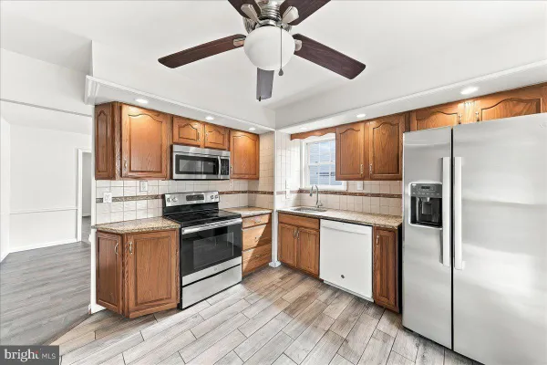 36 PENNS CT