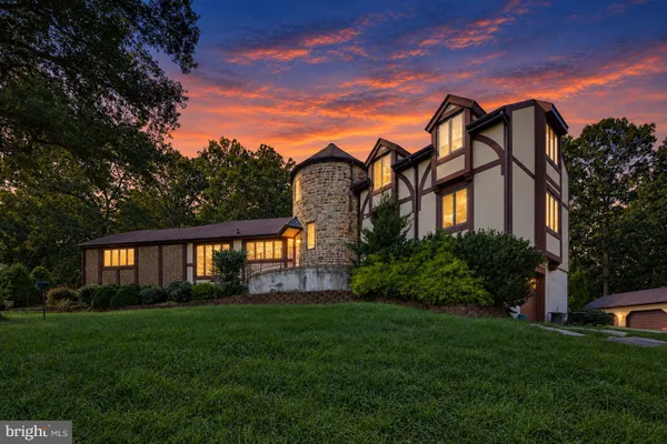 1934 HARKINS RD