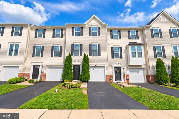 82 GREEN VIEW DR