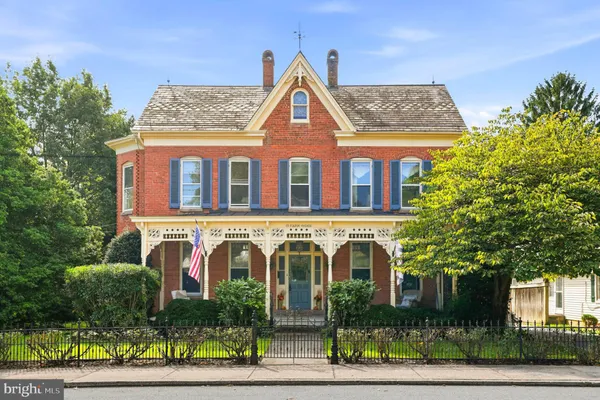 29 FULTON AVE