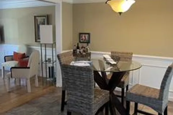 5951 SURREY SERVICE DR