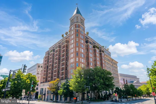 601 PENNSYLVANIA AVE 504