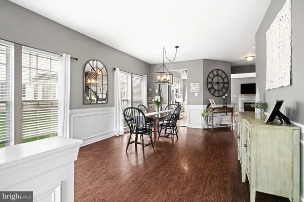 2518 PEACHTREE DR