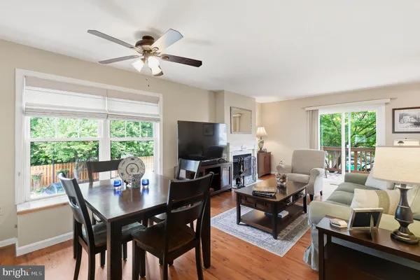 3934 9TH RD