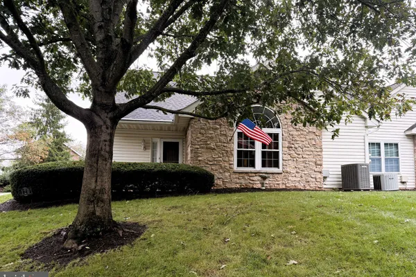 120 COTSWOLD CT