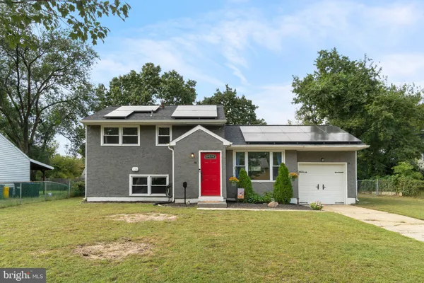 36 RICHARDS AVE