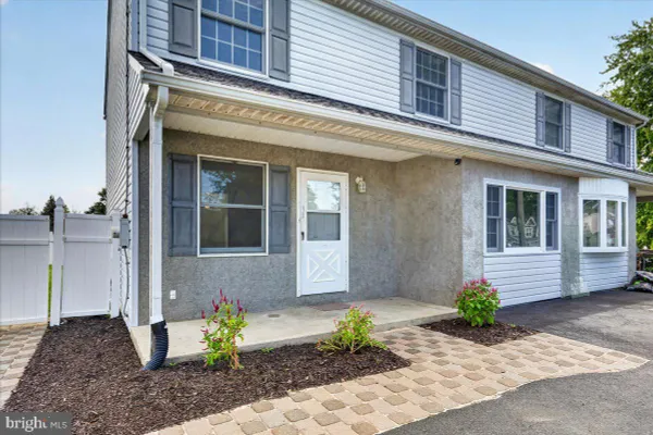 315 OLIVE AVE -A