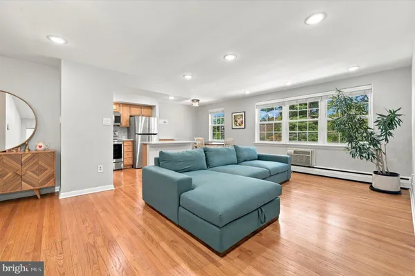 1334 MONTGOMERY AVE G-4