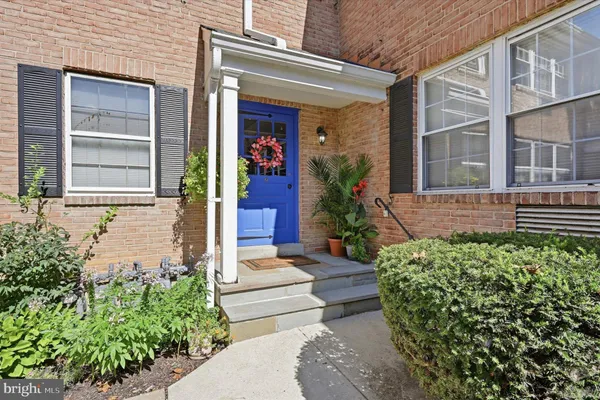 1334 MONTGOMERY AVE G-4