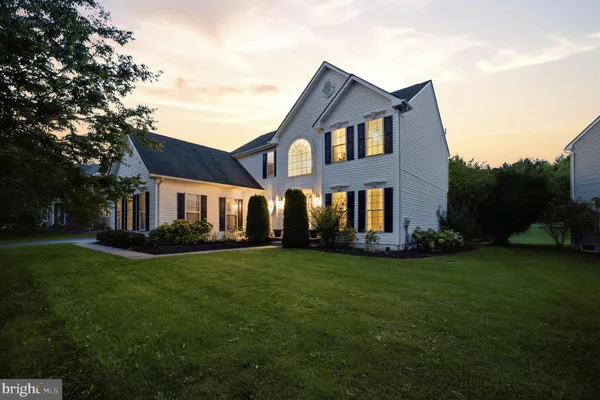 470 CREEKVIEW DR