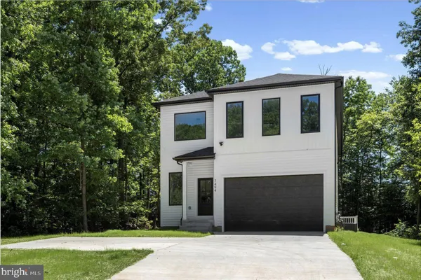 1019 CUMMINGS AVE