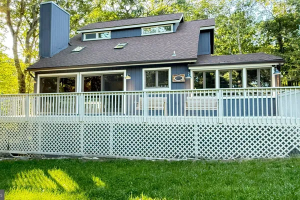 2120 APLEY DR