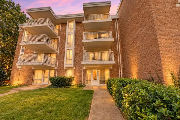 2619 REDCOAT DR 229
