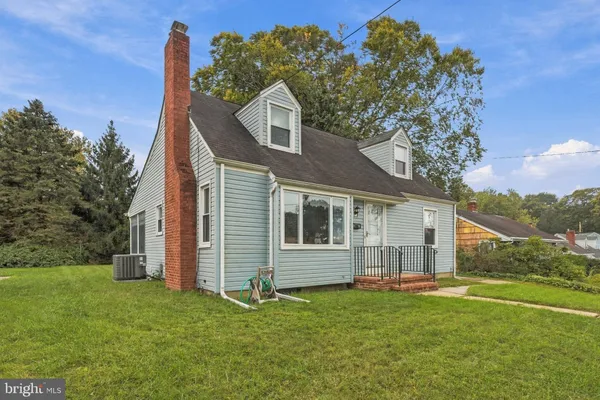 23 MIDDLETON DR
