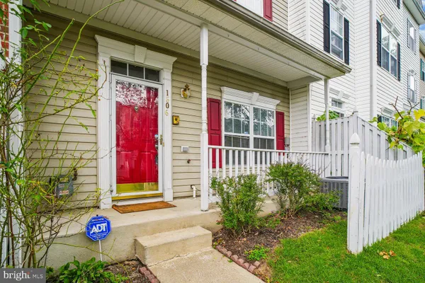 1606 BRIARVIEW CT 63