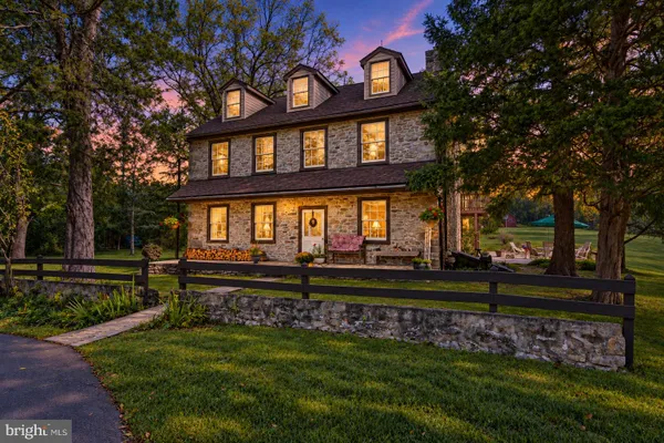 43 MINE RD