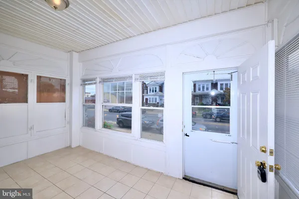 7036 TORRESDALE AVE