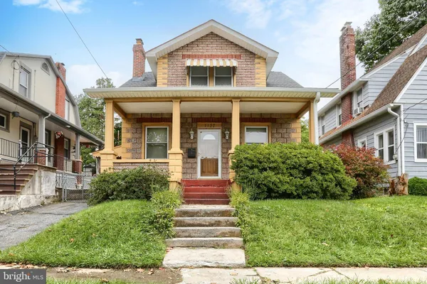 1137 S 19TH ST