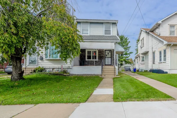 517 9TH AVE