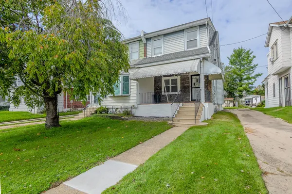 517 9TH AVE