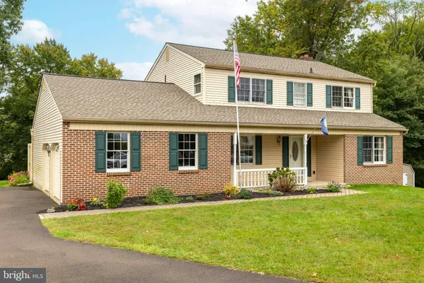 340 ARIONNE DR