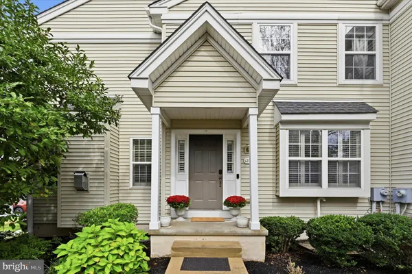 123 GRANITE LN 8