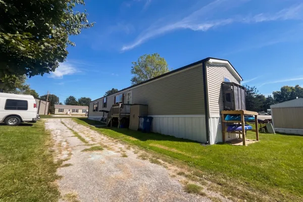 14 CHESAPEAKE DR