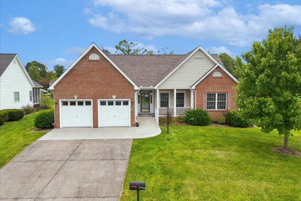114 JACKSON DR