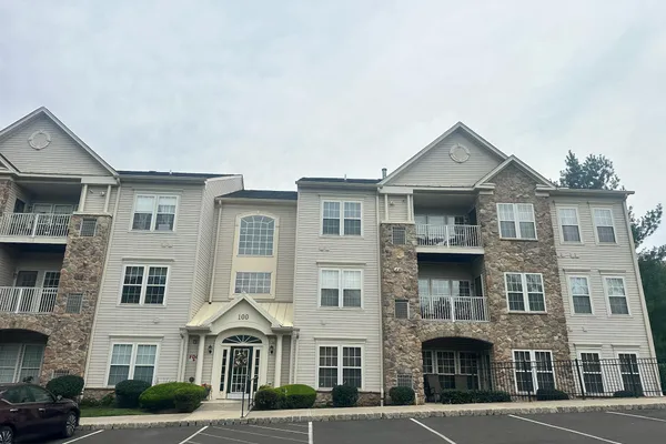 100 GINKO ST 304
