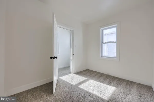 123 GREEN ST