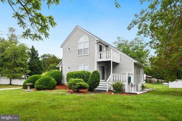 1444 GREGG DR