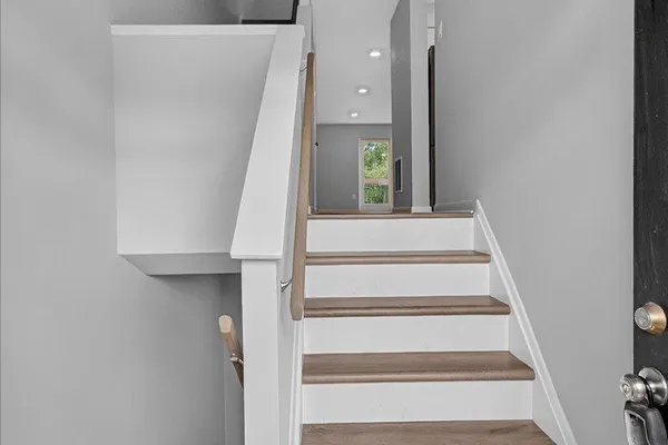 1108 SOHO CT