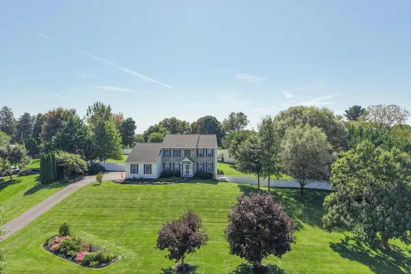 13 DOUGHERTY DR