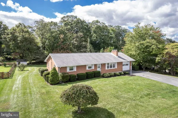 313 WAYNE AVE