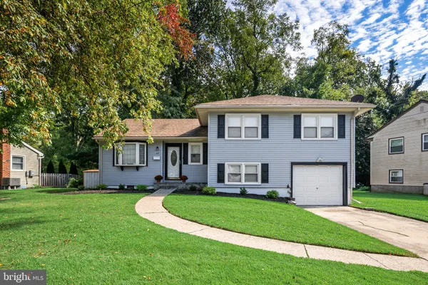 103 KENWOOD DR