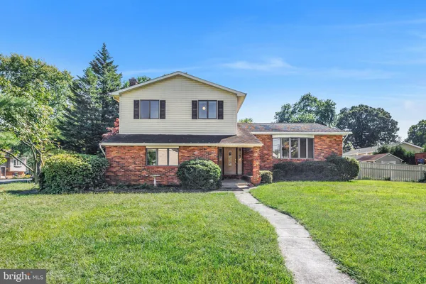 971 BEECHWOOD AVE
