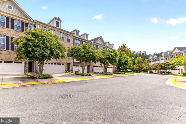 8007 TURTLE CREEK CIR