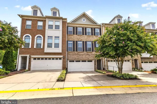 8007 TURTLE CREEK CIR