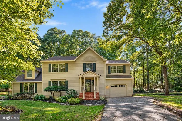 2425 FAWN CT